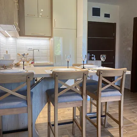 Zlatni Bor 公寓 兹拉蒂博尔